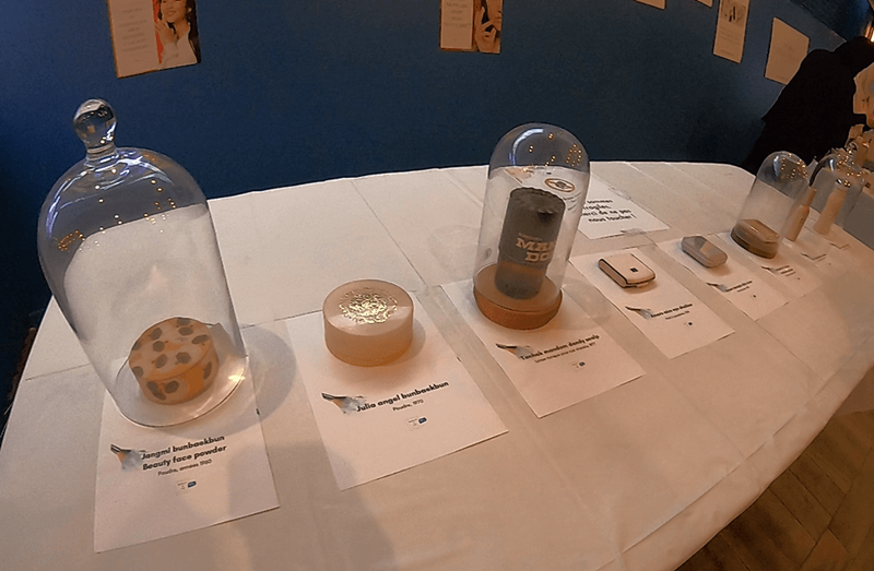 Exposition d’anciens produits de cosmétique coréens © Mathilde Schrobiltgen