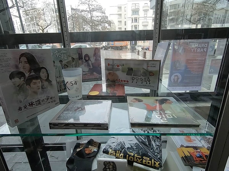 Les cadeaux à gagner pour le vainqueur des jeux ou à la tombola. © Photos : Mathilde Schrobiltgen