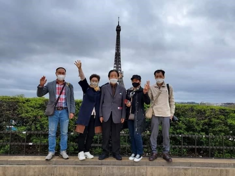 Les artistes au Trocad굍o @Kim Suan