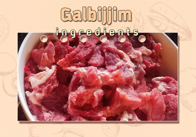 Nguyên liệu chính cho món Galbijjim là sườn bò cắt khúc ngắn, mình đã sử dụng loại sườn đã rút xương. (Ảnh: Vũ Đỗ Hải Hà)