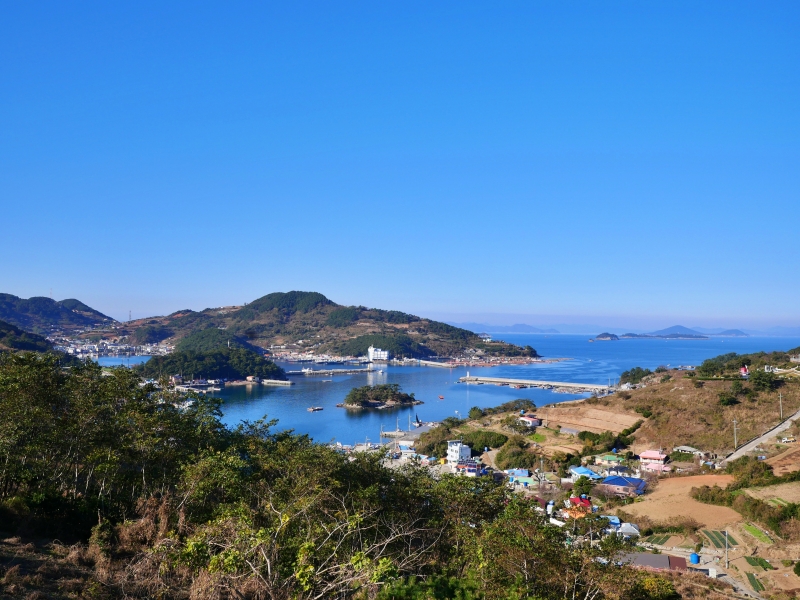Yokjin-myeon là một thị trấn nằm ở thành phố Tongyeong, Gyeongsangnam-do. Ở đây sở hữu khí hậu ôn hòa, nhiều cây cối, rất thích hợp những người yêu thích thiên nhiên như mình. (Ảnh: Pixabay)