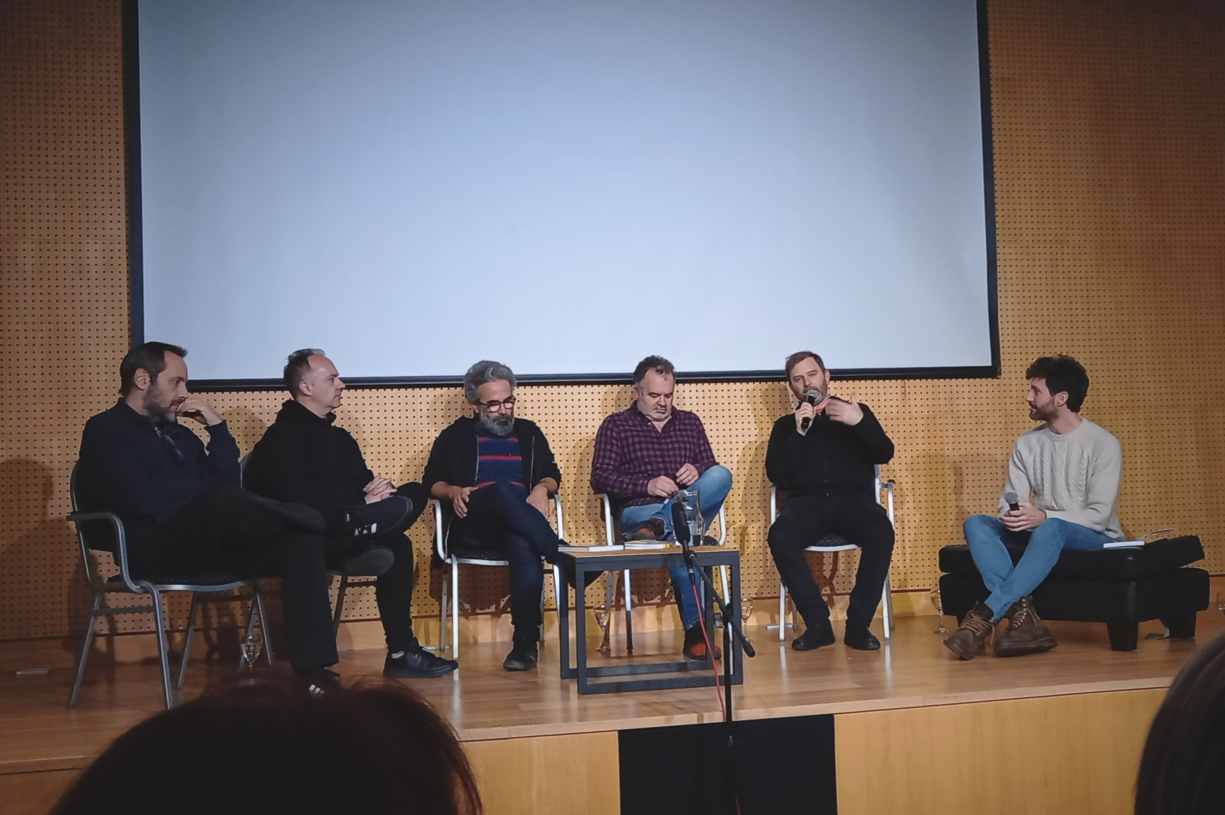 En la segunda presentación los críticos de cine Diego De Ángelis, Rolando Gallego, Diego Batlle y Pablo Manzotti abordaron el tema de las nuevas y viejas olas de cine coreano.