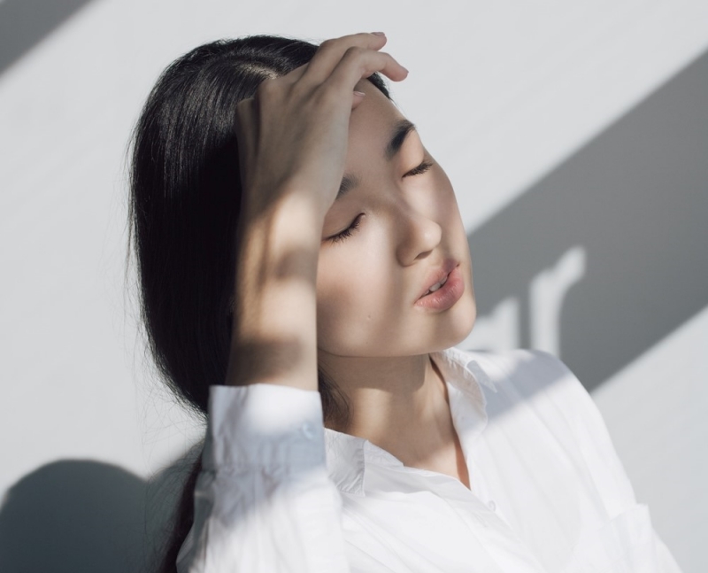 Không chỉ là nơi khởi sinh những xu hướng dưỡng da, trang điểm nổi tiếng thế giới, Hàn Quốc còn là quê hương của vô số loại mỹ phẩm làm đẹp khiến phụ nữ khắp nơi mê mẩn. (Ảnh: Unplash)
