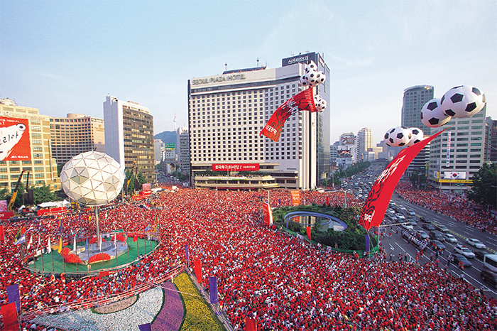 Celebraciones en Seúl durante la Copa Mundial de Fútbol Corea-Japón 2002. | Korea.net DB 