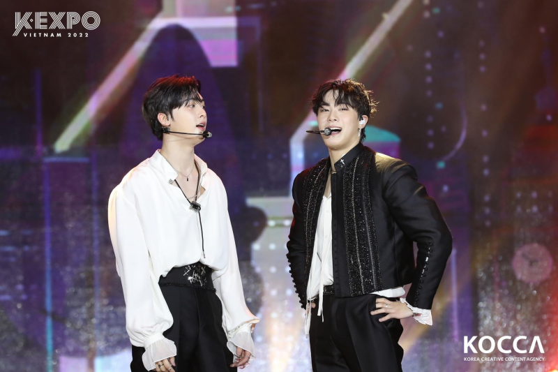 Moonbin & Sanha là điểm nhấn ấn tượng cho bữa tiệc âm nhạc tại sự kiện K-EXPO VIETNAM 2022. (Ảnh: Trang fanpage K-EXPO VIETNAM 2022)