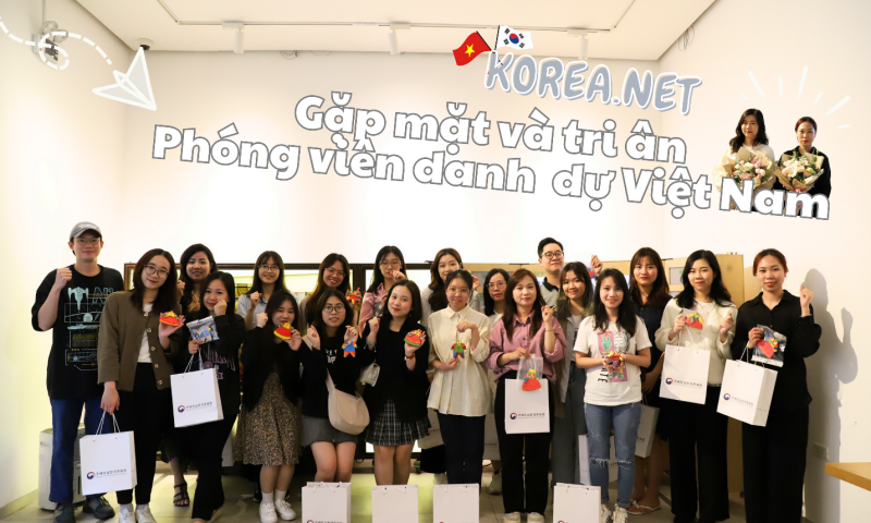 Vừa qua, buổi gặp mặt và tri ân các Phóng viên danh dự tại Việt Nam (khu vực Hà Nội) đã diễn ra thành công tốt đẹp. (Ảnh: Trung tâm Văn hóa Hàn Quốc tại Việt Nam, Biên tập: Trần Hải Anh)