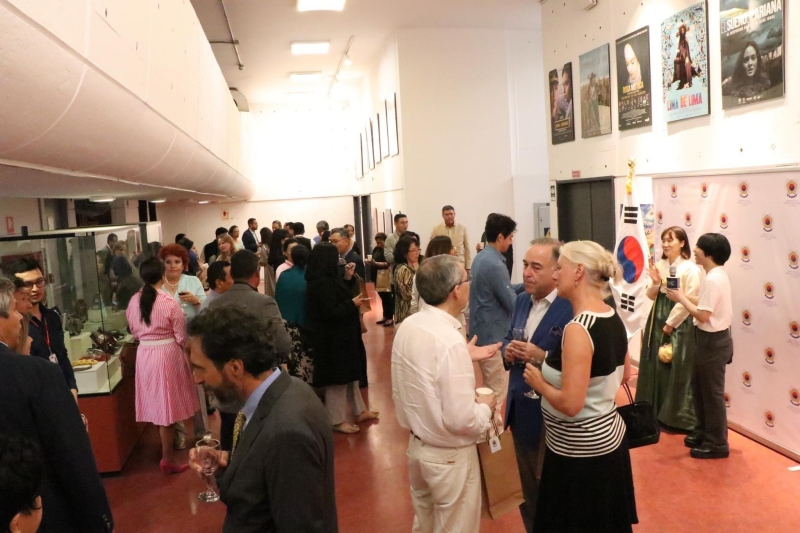 El 28 de marzo, se celebró la inauguración del Ciclo de Cine Coreano 2023 en el Ministerio de Cultura de Perú, donde asistieron personalidades diplomáticas e invitados especiales. | Página oficial de la Embajada de la República de Corea en Perú