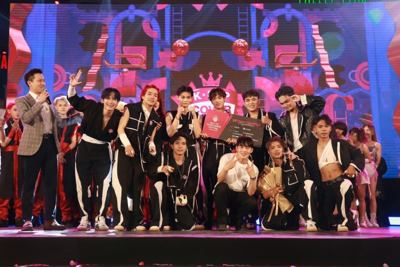 Vào tháng 05/2023, “Cuộc thi Hát và Nhảy cover K-pop - K-pop Lovers Festival 2023” đã chính thức khép lại với một đêm diễn hoàng tráng và bùng nổ tại Hà Nội. (Ảnh: Trung tâm Văn hóa Hàn Quốc tại Việt Nam)