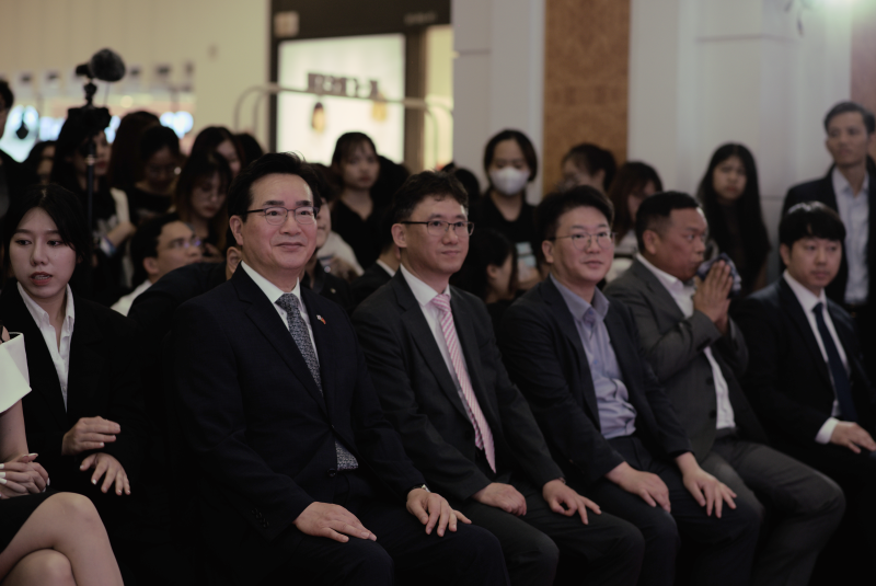 Ông Chung Hwang-keun - Bộ trưởng Bộ Nông nghiệp, Lương thực và Nông thôn Hàn Quốc (MAFRA) là một trong những khách mời đặc biệt nhất tại sự kiện lần này. (Ảnh: Trịnh Mạnh Hùng)