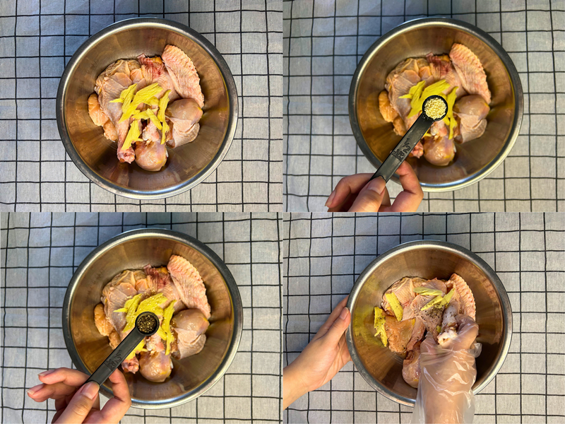 Ướp thịt với ít gia vị để thịt sau khi nấu có vị đậm đà hơn. (Ảnh: Lưu Hoàng Nhi)