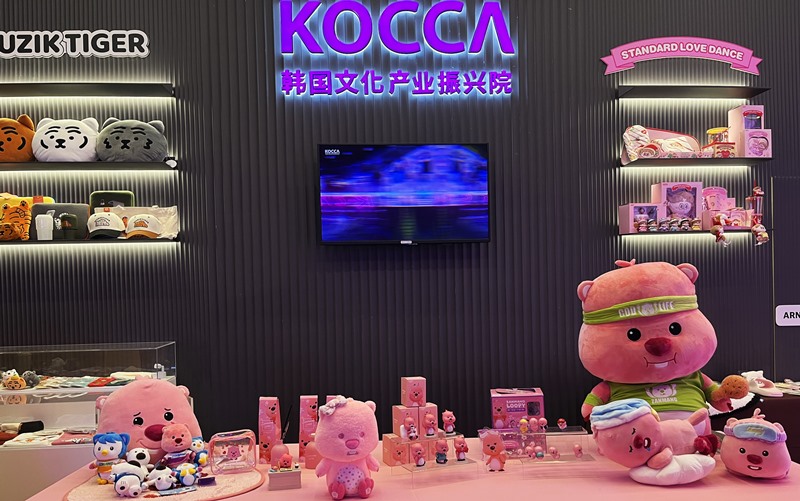图为韩国卡通形象大咖特展展出的赞萌露比周边。韩宣网名誉记者金梦洁 摄