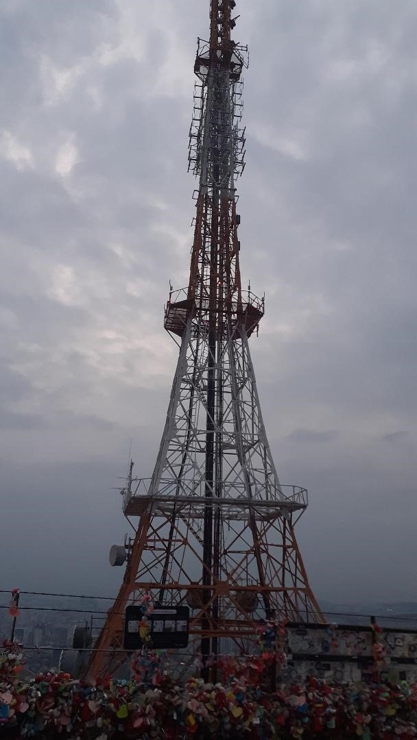 Dans les hauteurs de la N Seoul Tower. © Nathalie Fisz