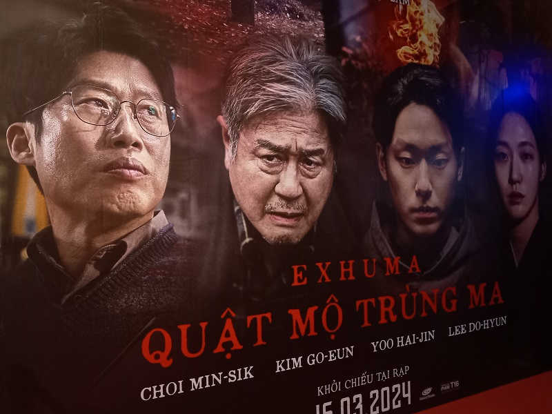 “Exhuma” (tựa Việt: Quật mộ trùng ma) sẽ chính thức khởi chiếu tại Việt Nam vào ngày 15/3/2024. (Ảnh: Lưu Thị Thu Loan)