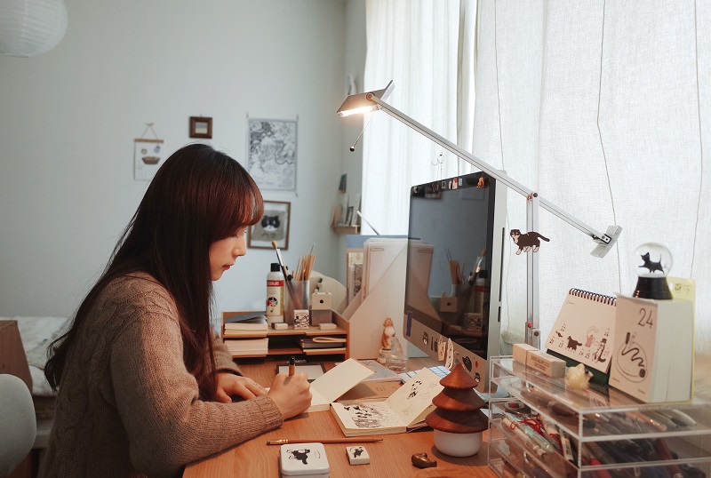 Tác giả Choi Yeon-ju là một họa sĩ minh họa và là người đã sáng tạo nên “Mo story”. (Ảnh: Choi Yeon-ju)
