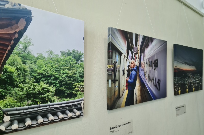 Фотографии, отобранные для выставки по итогам конкурса «Я снова в Корее». / Фото: Юлия Епифанова