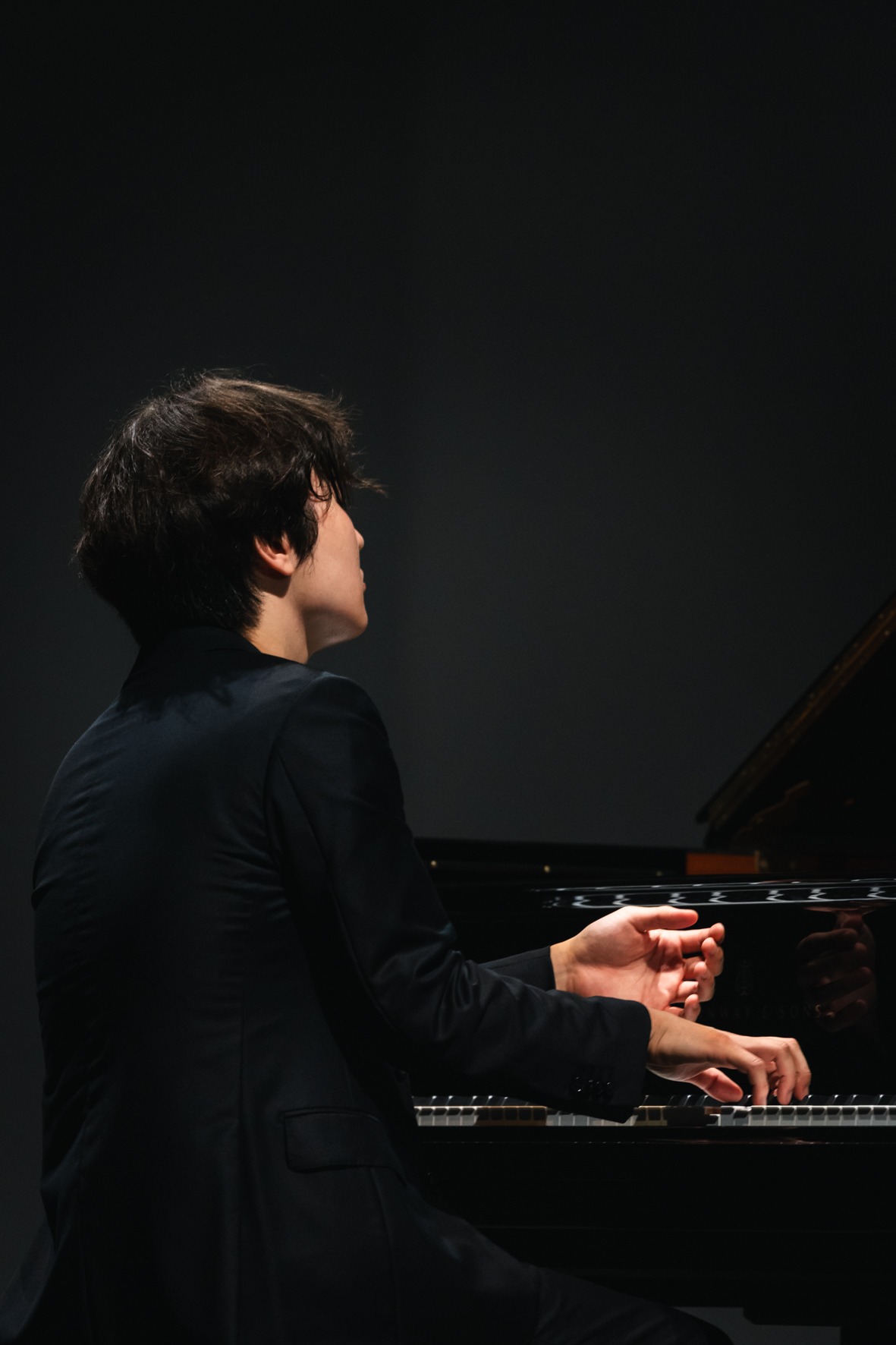 Seong-Jin Cho pendant son concert le 17 août au Festival international de piano de La Roque d’Anthéron. © Valentine Chauvin