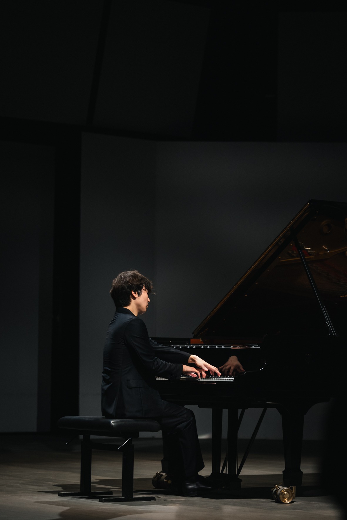 Seong-Jin Cho pendant son concert le 17 août au Festival international de piano de La Roque d’Anthéron. © Valentine Chauvin