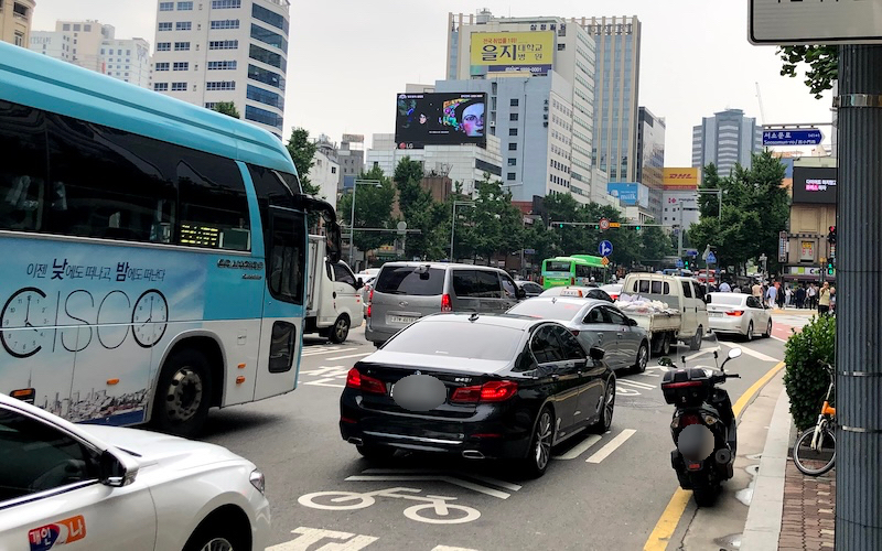 An Chuseok wird es endlose Autoschlangen und Staus in Korea geben. © Manuel Guthmann