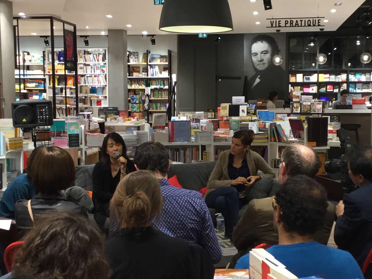 Han Kang, librairie Le Divan, Paris 15e, 2016. © Pierre Bisiou