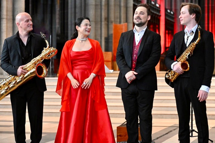 Le Moon Trio et Florian Bisbrouck. En partant de la gauche : Benjamin Chalat, Bobae Kim, Florian Bisbrouck et Pietro Angelillo. © Moon Trio