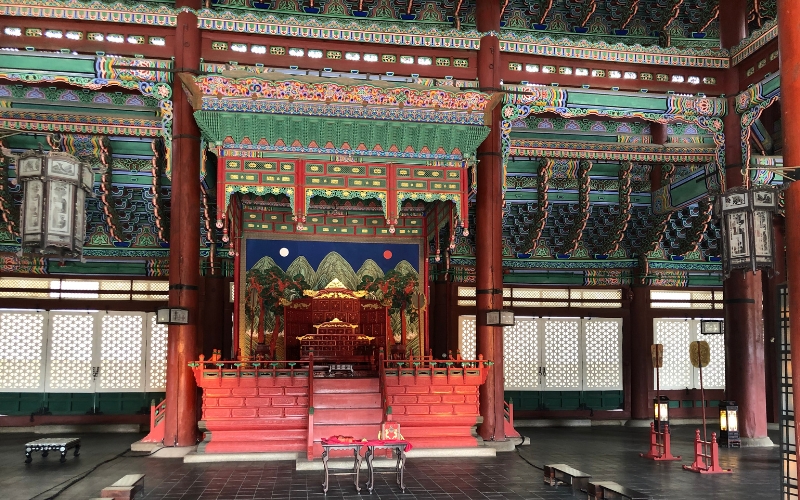 Geunjeongjeon, die Thronhalle im Gyeongbokgung-Palast