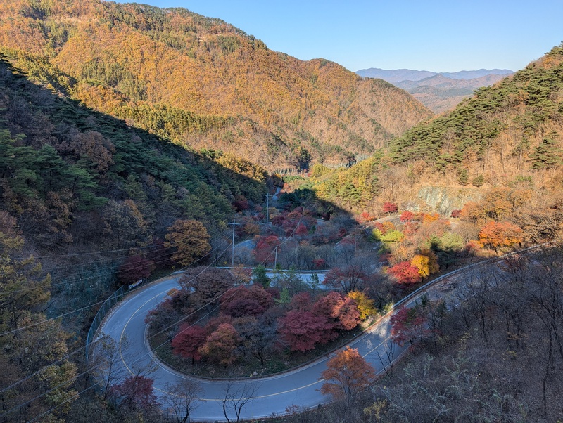 Fotografía del pasaje Bobaljae tomada desde un mirador, instalado para ofrecer una mejor apreciación del lugar. | Ilse Díaz