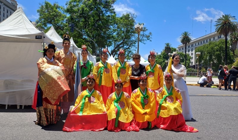 Ballet Kukakwon dirigido por Susana Kim en Buenos Aires Celebra Asia el 15 de diciembre de 2024. | Federico Sergio Tamlian