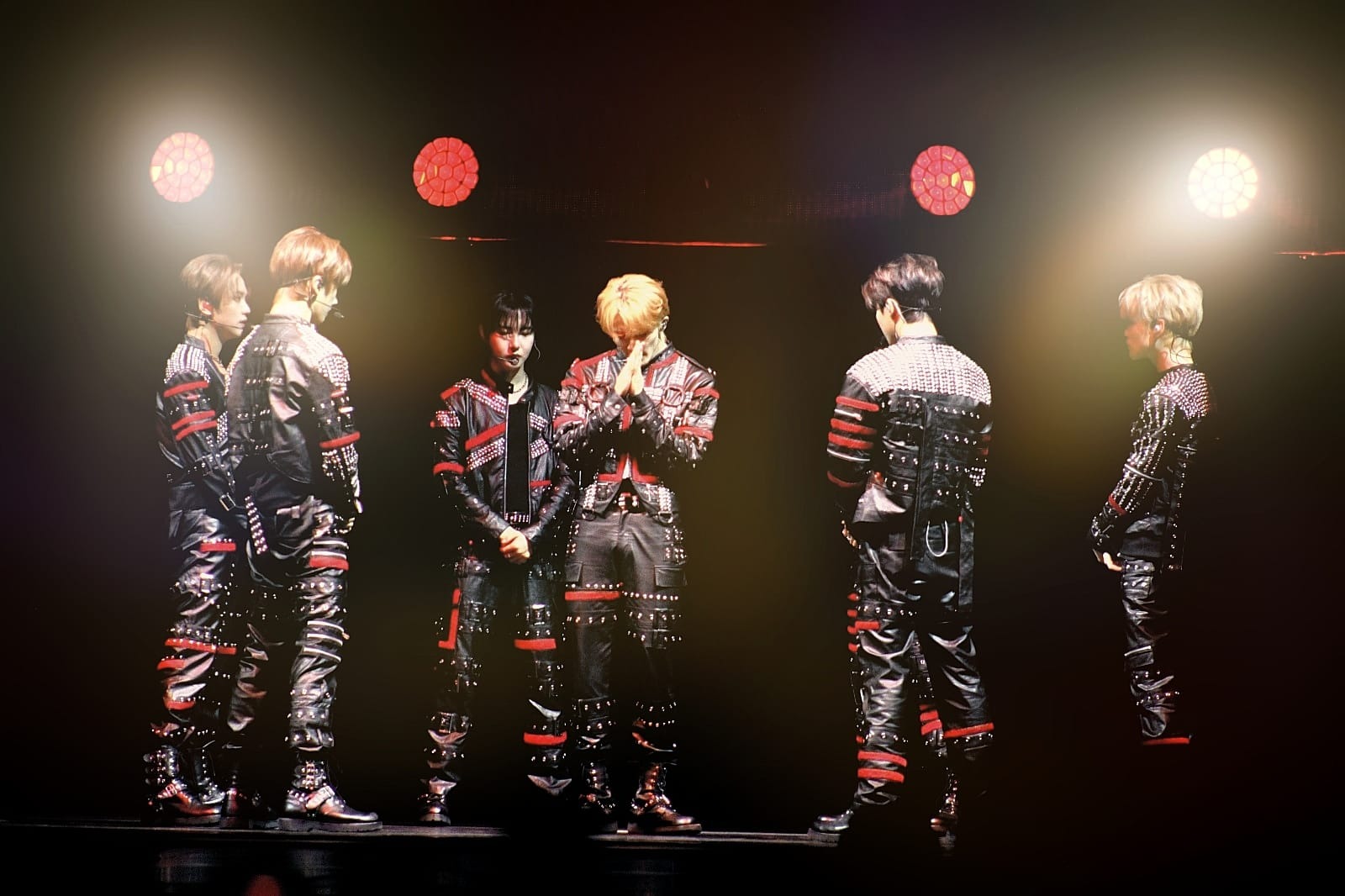 NCT DREAM en concert à l’Adidas Arena de Paris, le 8 novembre 2024. © Léane Cotrel