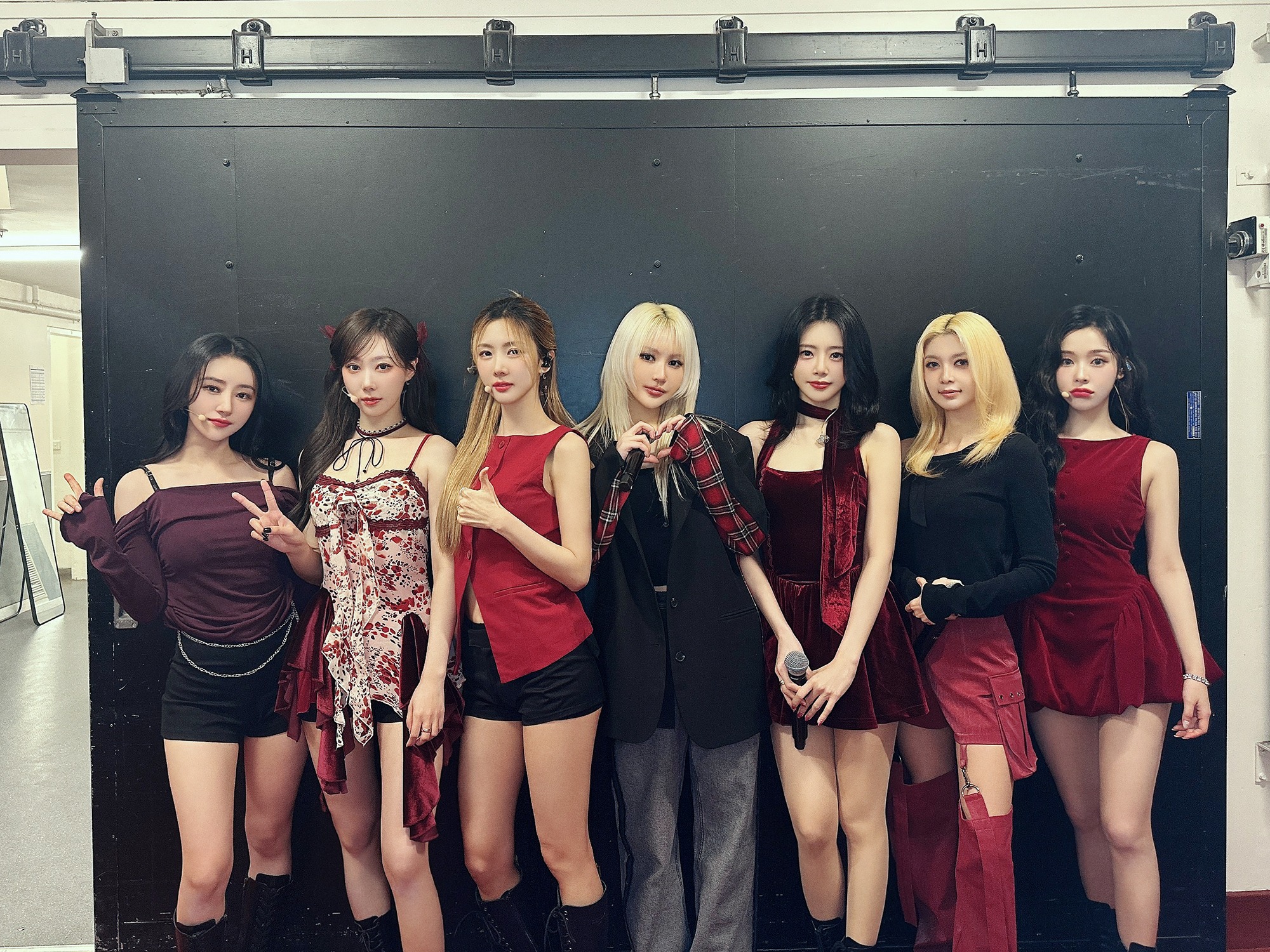 Dreamcatcher, 8 avril 2025. Luck Inside 7 Doors, Australia, Taipei & Macao Tour. © Compte Facebook de Dreamcatcher