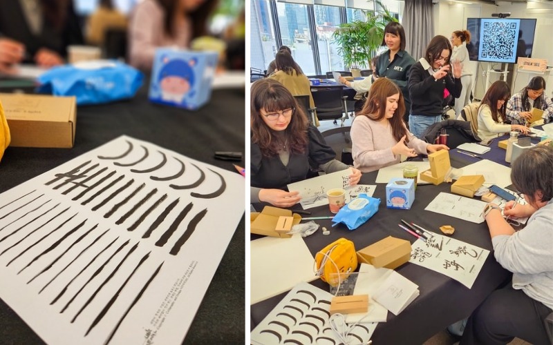 Les participants pratiquent les traits de base de la calligraphie coréenne. © Imane Bouhnika
