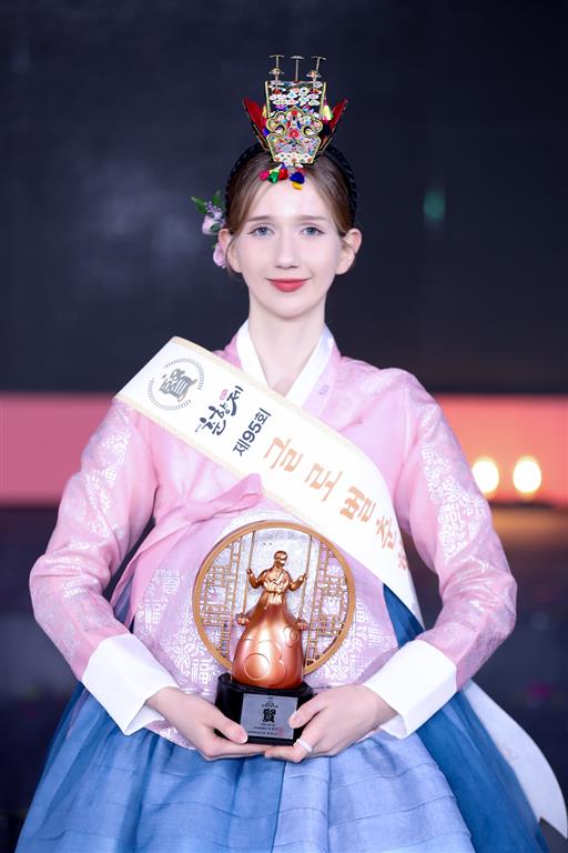 El concurso Miss Chunhyang exalta valores como la lealtad, la virtud, el amor verdadero, la belleza, la elocuencia, así como la voluntad firme y el coraje. | Mai