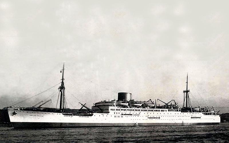 Boissevain, uno de los tres trasatlánticos de la KPM. | Colección privada de Reuben Goossens (ssMaritime)