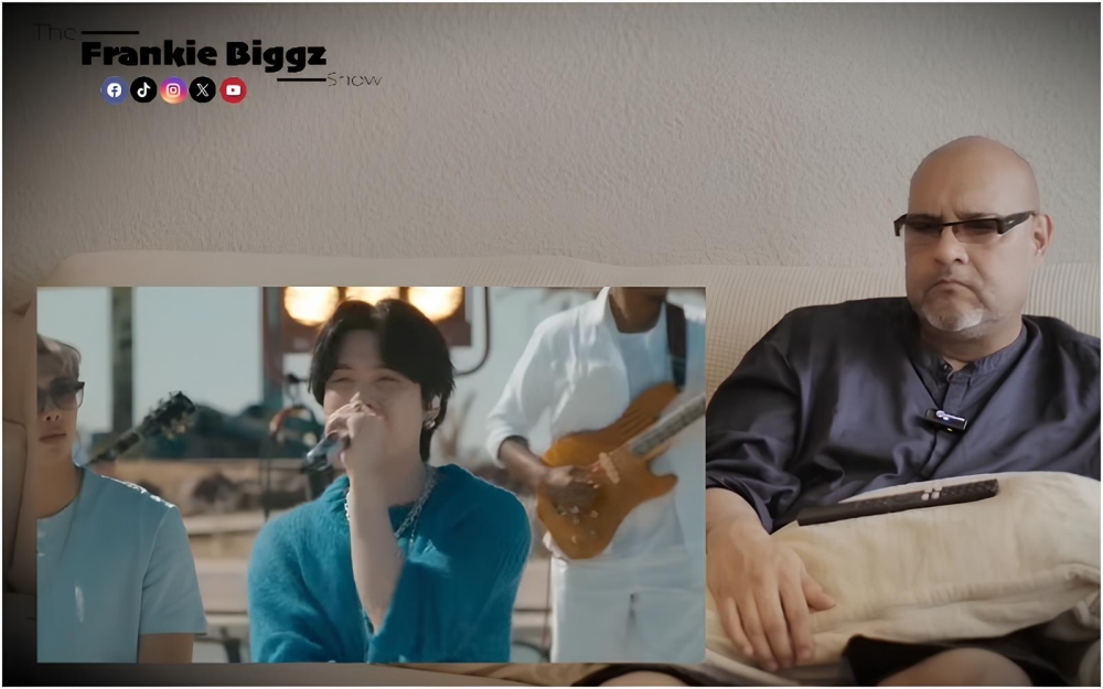 Фрэнки Биггз анализирует выступление группы BTS «Proof» для своего YouTube-канала в июне. / Фото: Фрэнки Биггз