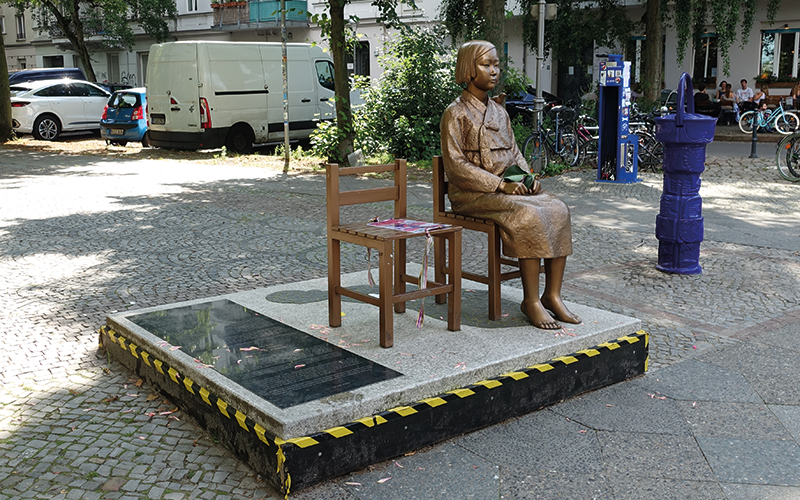 Friedensstatue Ari in Berlin