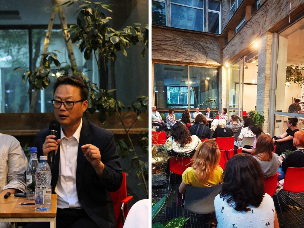 Échanges avec le public — Kim Un-su partage sa vision de l’écriture et de la littérature coréenne contemporaine à Bucarest. © Editura Paralela 45, Camelia Sirli