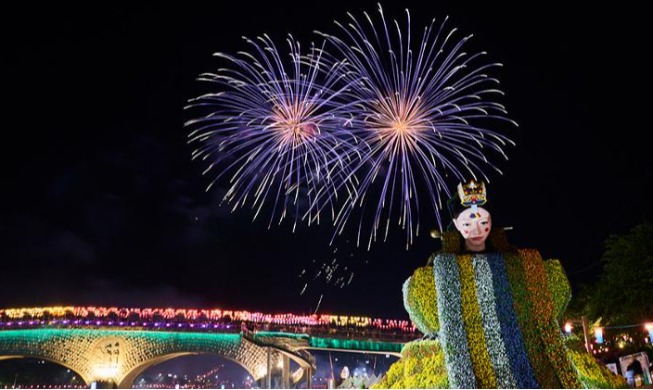 crop_usr_사진으로-보는-제95회-춘향제-축제-풍경(1).jpg